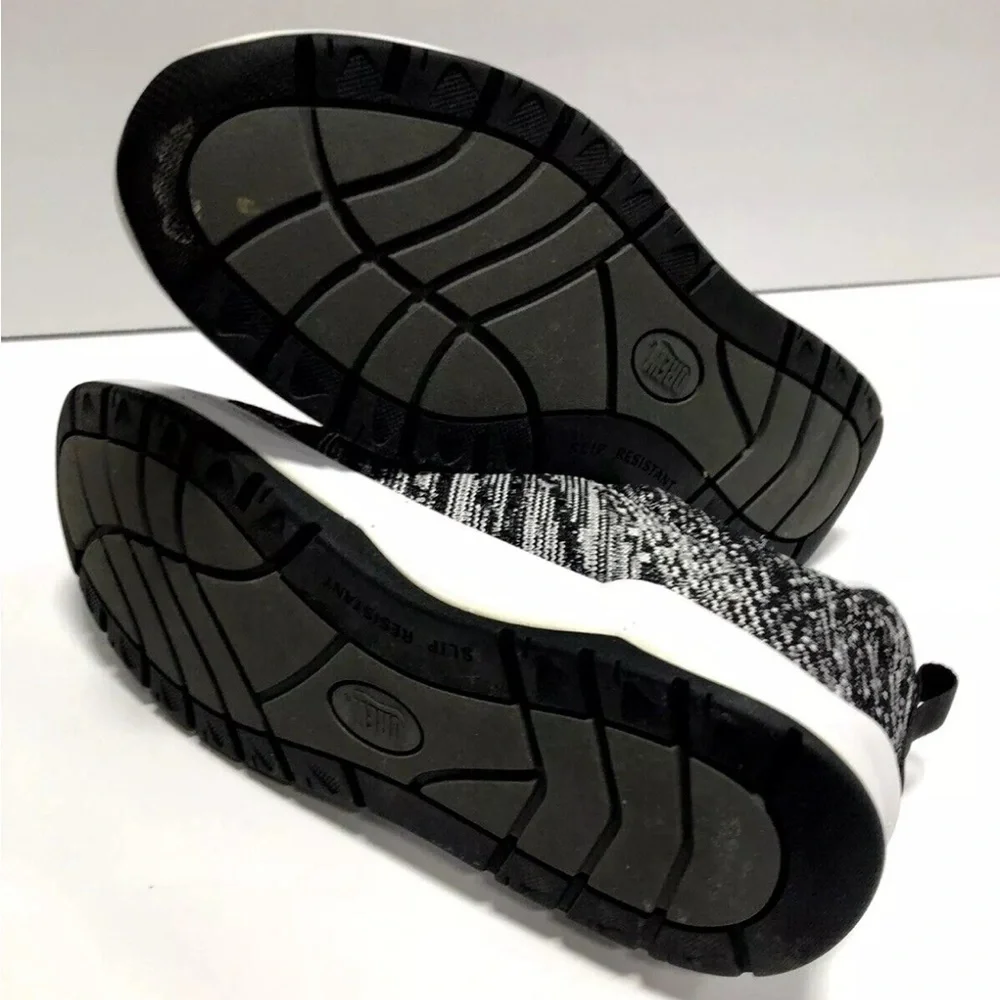 Drew, Galaxy Sneaker Black/White Knit Shoes, Womens Size 5.5 M